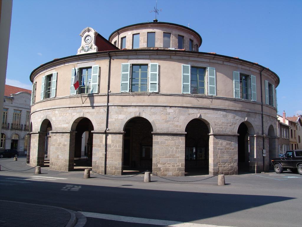 Maison Neuve Grandval Bagian luar foto
