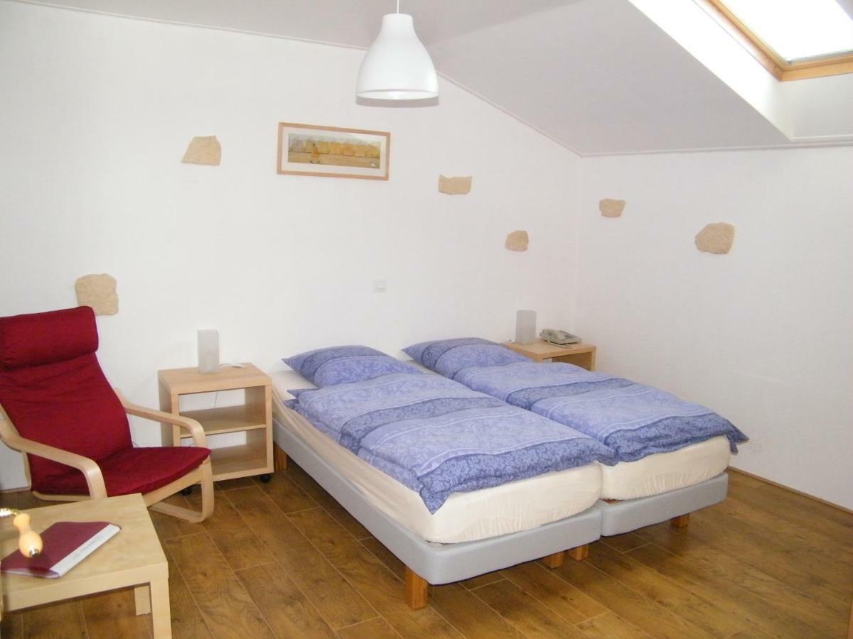 Maison Neuve Grandval Bagian luar foto